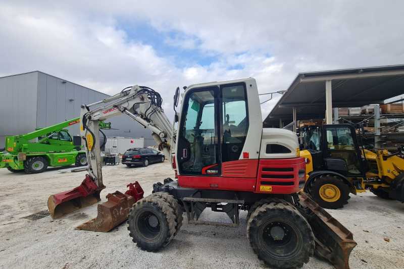 OmecoHub - Immagine TAKEUCHI TB295W